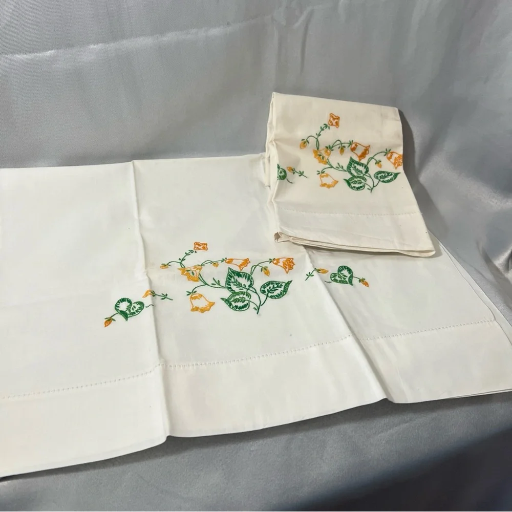 Embroidered handmade vintage Floral pillowcase set Linens cottage‎ decor